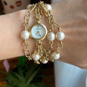Anne Klein Wrap Watch Bracelet costume Gold/Pearl